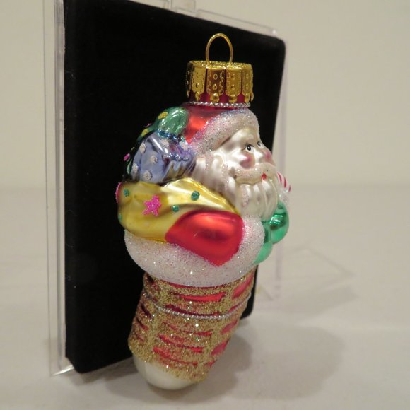 Christmas Glass Ornament Santa Handcrafted by Unique Treasure Gift Box Keepsake - Picture 3 of 6